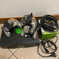 XBOX originale completo di joystick e giochi