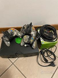XBOX originale completo di joystick e giochi
