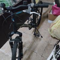 Mountain bike rockrider 340