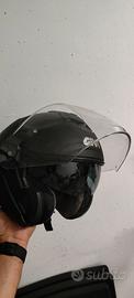 Casco GIVI con visiera 