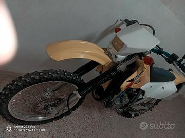 Suzuki DRZ Valenti