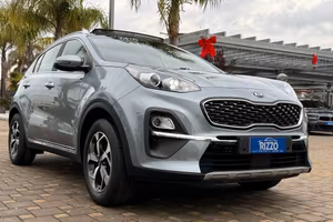 KIA SPORTAGE 1.6 CRDI 115 CV 2WD TETTO CAMERA NAVI