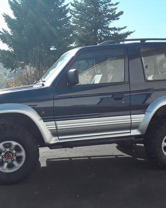 Mitsubishi Pajero 3.5i V6 24V cat MT SS GLS Exec.