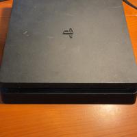 PS4 Slim 500 GB + HDD esterno 1 TB + 6 giochi
