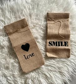 Sacchettini in juta Love e Smile