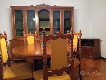 credenza tavolo 6 sedie porta tv e divano 