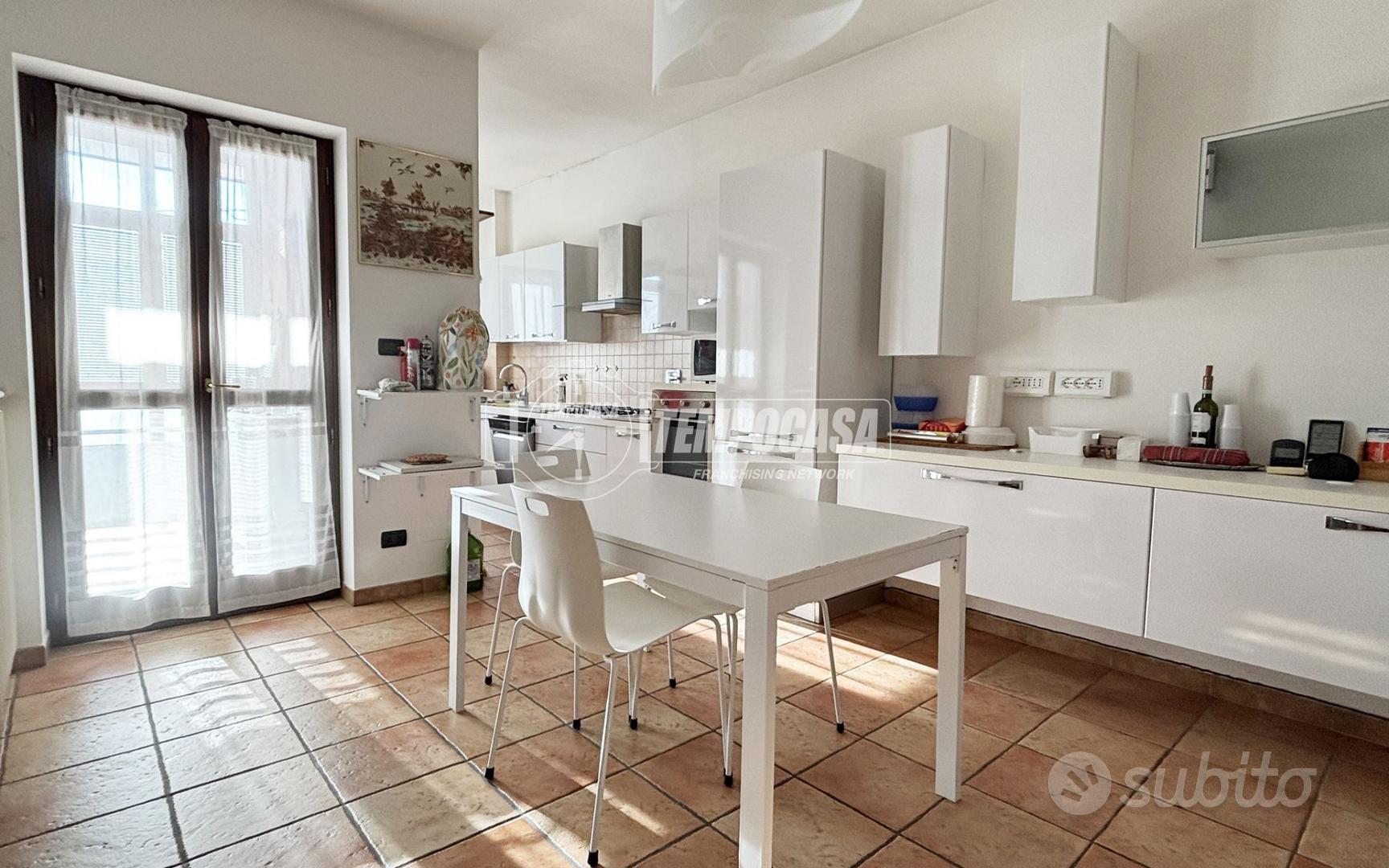 Casa – Vische, Cascina Era - Vista 4