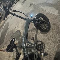 Bici elettrica pieghevole