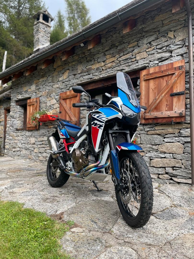 Honda Africa Twin 1100 Urban 2023 - Moto e Scooter In vendita a Varese