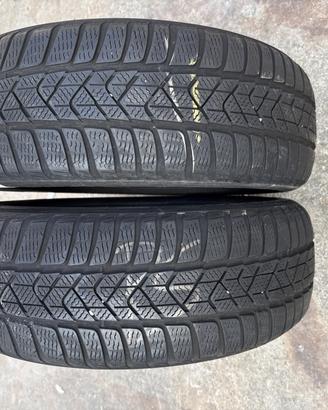 gomme usate 2056016 Winter PIRELLI - SOTTOZERO 3 -