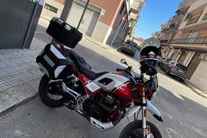 Moto guzzi v85tt