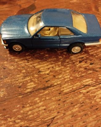 Mercedes 560 sec.