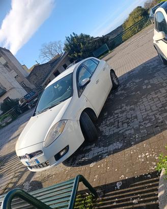 Fiat bravo 2011