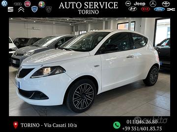 Lancia Ypsilon 1.0 FireFly 5 porte S&S Hybrid Gold