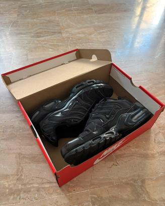 NIKE AIR MAX TN