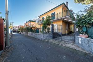 Villa singola - Tremestieri Etneo