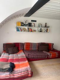 Divano Cuscini Colorato