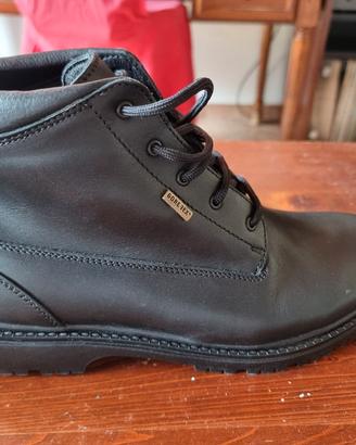 Scarponcini goretex 