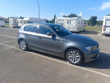 BMW Serie 1  anno 2010 Euro 5