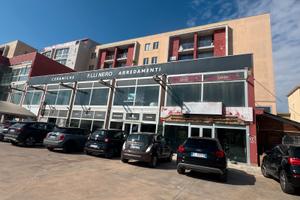 Locale commerciale alta visibilita'