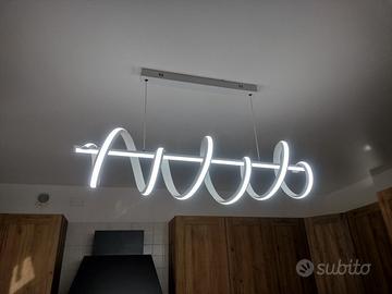 Lampadario a sospensione a led