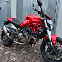 Ducati monster 821