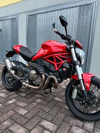 Ducati monster 821