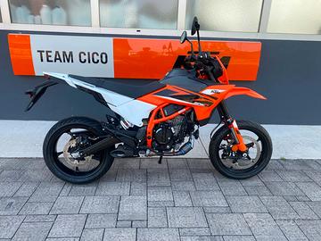Ktm 390 SMC