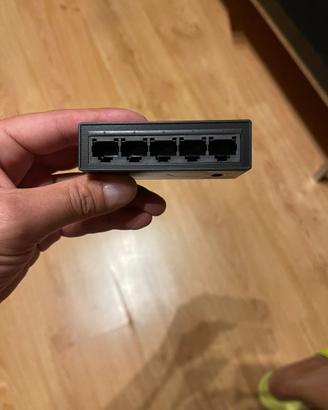 UGREEN Switch di Rete Ethernet 5 Porte