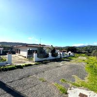 VILLA SINGOLA A BUDONI