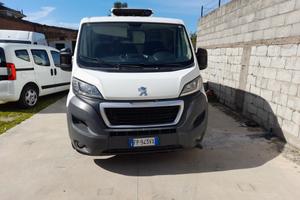 PEUGEOT BOXER 2.0 GASOLIO 130 CV CON FRIGO E ATP A