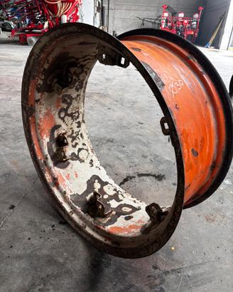 Cerchi trattore Fiat/Landini R30