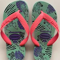 Infradito havaianas verde acqua e fuxia