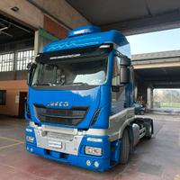 Iveco Strralis 480 Mega con ralla variabile
