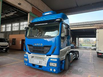 Iveco Strralis 480 Mega con ralla variabile