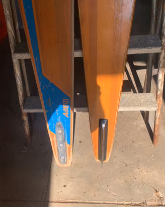 Coppia di SCI  d’acqua anni 70