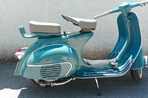 vespa vbb2t con targa originale 