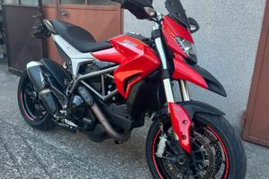 Ducati hypermotard 821