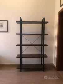 Scaffale usato pochissimo
