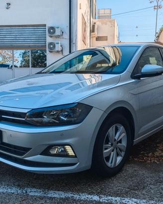 Volkswagen Polo Benzina