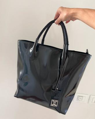 Borsa nera in vera pelle lucida