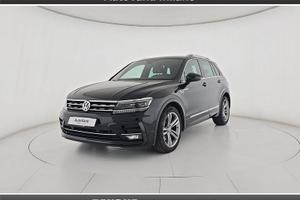 Volkswagen Tiguan 2.0 tdi Advanced 4motion 19...