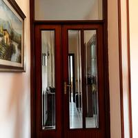 porta in legno di noce con vetro 