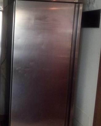 frigorifero professionale 