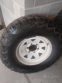 cerchi e gomme fuoristrada