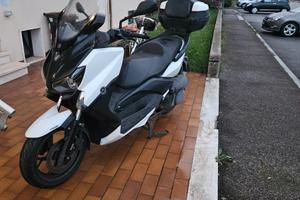 Scooter Yamaha X-Max 250 - 2016