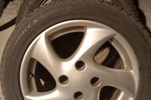 Cerchi orginali per Pegueot 206 con gomme invernal