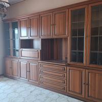 Mobile sala/cucina completo con vetrine 