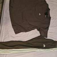 leggins e maglia adidas