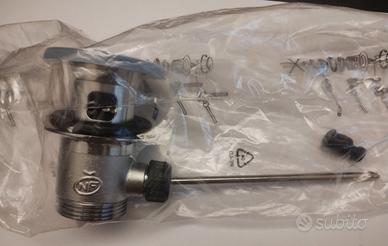 Piletta di scarico con saltarello da 1" ¼ nuovo